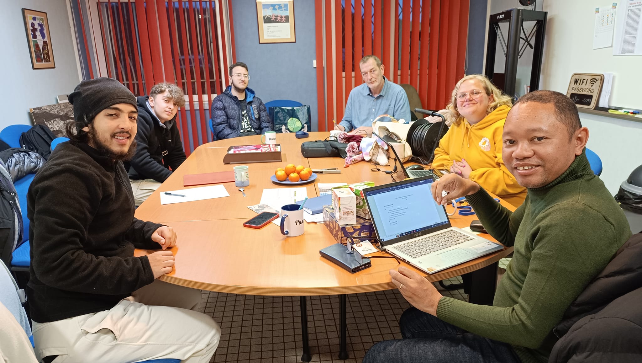 407708833_810629051073253_1489349180387097937_n-1 Un projet d'élevage innovant en faveur des Élèves en Situation de Handicap à Fénérive-Est